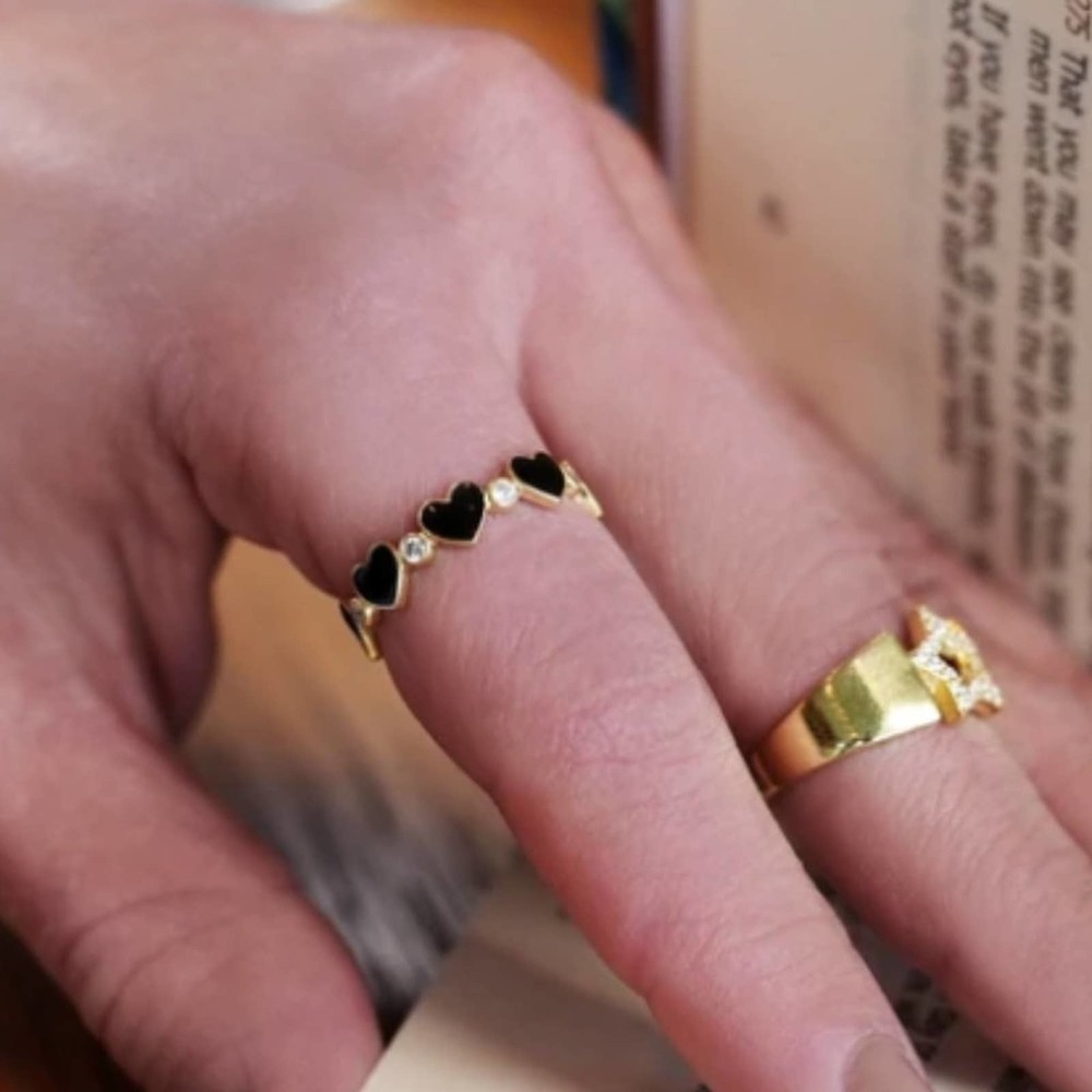 Black Heart To Heart Ring With CZ Diamonds